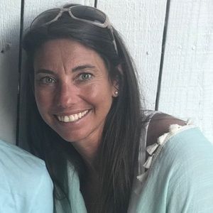 Meet your Posher, Casey